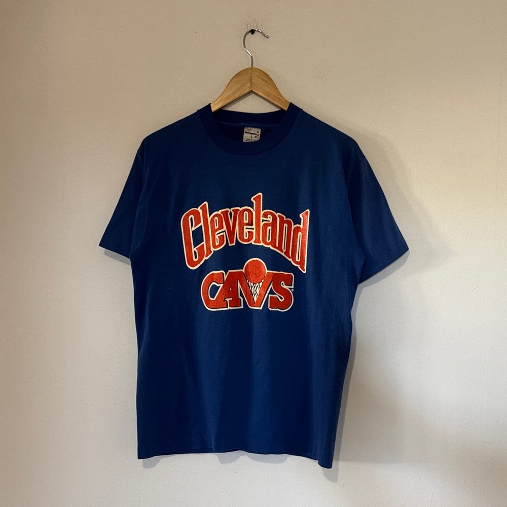Vintage Cleveland Cavaliers T-Shirt / Large / 80s / Single Stitch / Made In USA